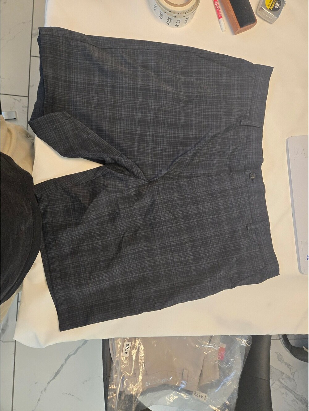 Chaps Men's Size 42 Gray Plaid Shorts